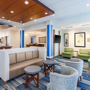 Holiday Inn Express & Suites Chicago O'Hare Airport By Ihg